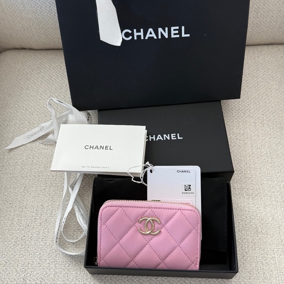 NWT Chanel pink zipped coin purse - Picture 1 of 6